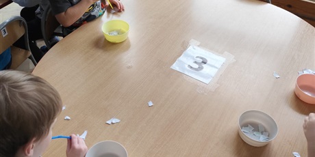 Powiększ grafikę: popoludniowe-zabawy-685130.jpg