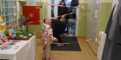 Powiększ grafikę: prima-aprilis-686306.jpg