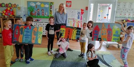 Powiększ grafikę: przedszkolak-w-swiecie-architektury-chmurki-627340.jpg