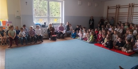 Powiększ grafikę: przedszkolny-konkurs-mam-talent-683741.jpg