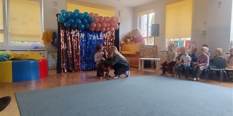 Powiększ grafikę: przedszkolny-konkurs-mam-talent-683742.jpg