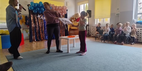 Powiększ grafikę: przedszkolny-konkurs-mam-talent-683763.jpg