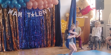 Powiększ grafikę: przedszkolny-konkurs-mam-talent-683775.jpg