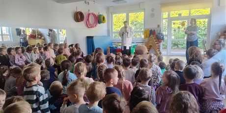 Powiększ grafikę: rekolekcje-681332.jpg