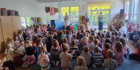 Powiększ grafikę: rekolekcje-681342.jpg