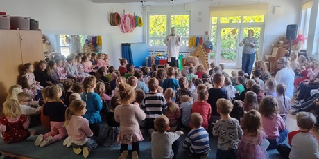 Powiększ grafikę: rekolekcje-681347.jpg