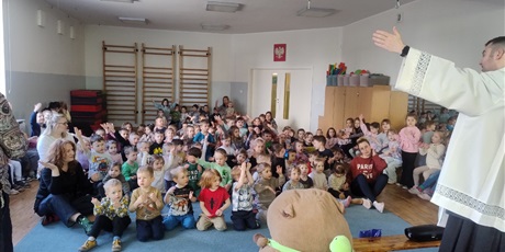 Powiększ grafikę: rekolekcje-681350.jpg