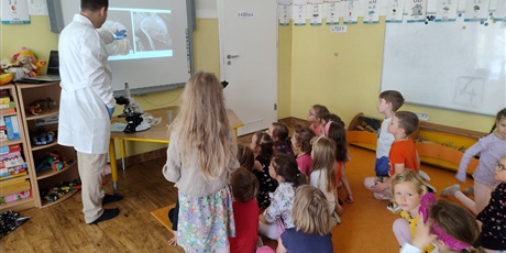 Powiększ grafikę: rodzic-partnerem-edukacji-625132.jpg