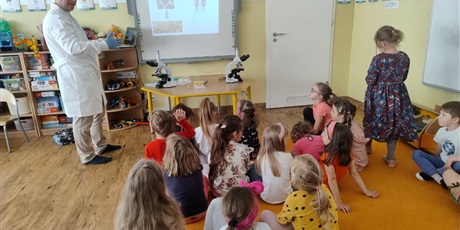 Powiększ grafikę: rodzic-partnerem-edukacji-625134.jpg