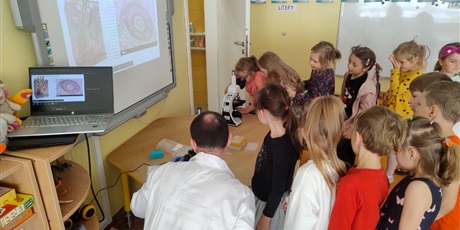 Powiększ grafikę: rodzic-partnerem-edukacji-625139.jpg