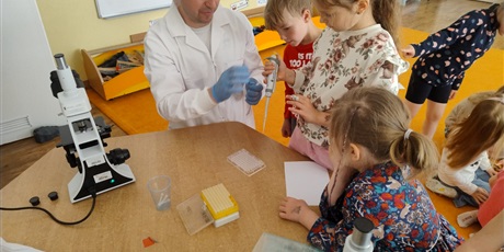 Powiększ grafikę: rodzic-partnerem-edukacji-625150.jpg