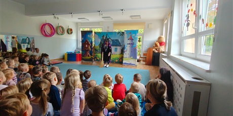 Powiększ grafikę: roszpunka-spotkanie-z-teatrem-713249.jpg