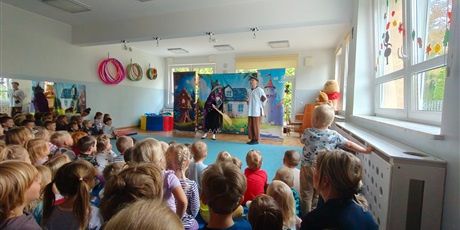 Powiększ grafikę: roszpunka-spotkanie-z-teatrem-713250.jpg