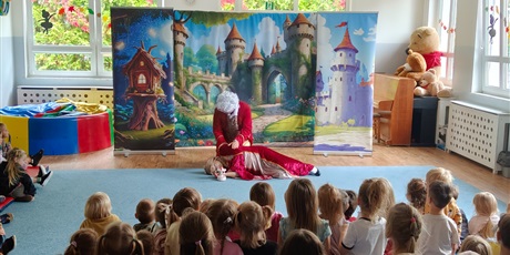 Powiększ grafikę: roszpunka-spotkanie-z-teatrem-713261.jpg