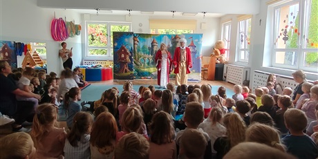 Powiększ grafikę: roszpunka-spotkanie-z-teatrem-713265.jpg