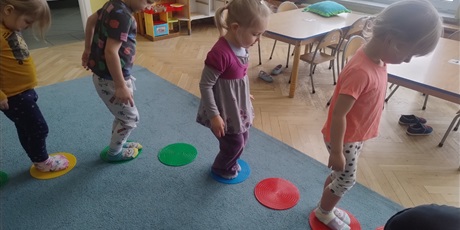 Powiększ grafikę: ruch-to-zdrowie-w-ramach-programu-kubusiowi-przyjaciele-natury-672633.jpg