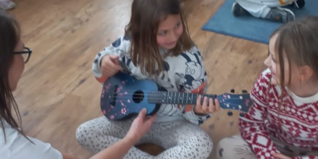 Powiększ grafikę: rytmika-675453.jpg