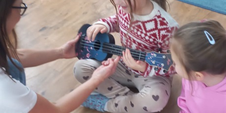 Powiększ grafikę: rytmika-675455.jpg