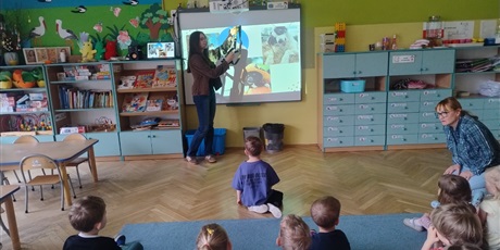 Powiększ grafikę: spotkanie-z-emilia-wolontariuszka-z-fundacji-kucykowo-683822.jpg