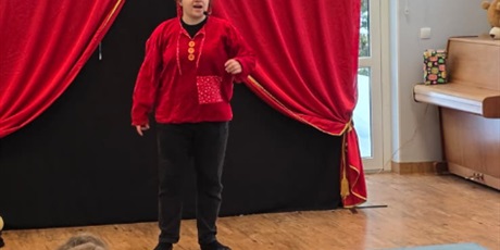 Powiększ grafikę: teatr-gargulec-kulisy-teatru-674638.jpg