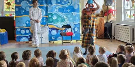 Powiększ grafikę: teatrzyk-647485.jpg