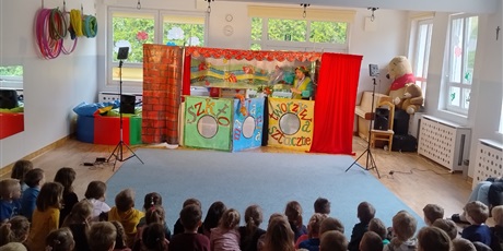Powiększ grafikę: teatrzyk-qfer-smieciowisko-611063.jpg