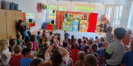 Powiększ grafikę: teatrzyk-qfer-smieciowisko-611078.jpg