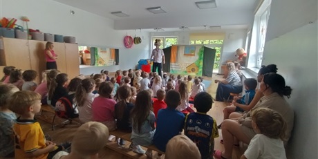 Powiększ grafikę: teatrzyk-reksio-i-jego-przygody-635035.jpg