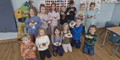 Powiększ grafikę: tlusty-czwartek-675383.jpg