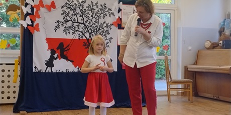 Powiększ grafikę: uroczysty-apel-z-okazji-swieta-niepodleglosci-653592.jpg