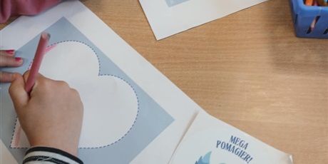 Powiększ grafikę: warsztaty-z-fundacja-na-pomoscie-milosci-614862.jpg