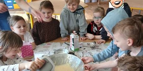 Powiększ grafikę: wielkanocne-przygotowania-686329.jpg