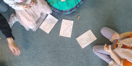 Powiększ grafikę: zabawy-matematyczne-678646.jpg