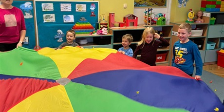 Powiększ grafikę: zabawy-w-czasie-ferii-670959.jpg