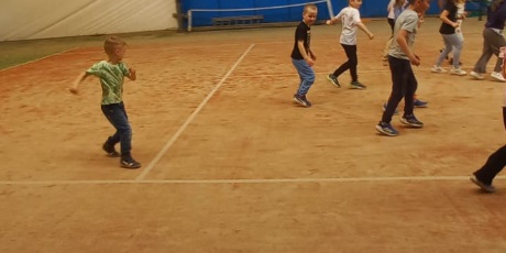 Powiększ grafikę: zajecia-tenis-ziemny-689077.jpg