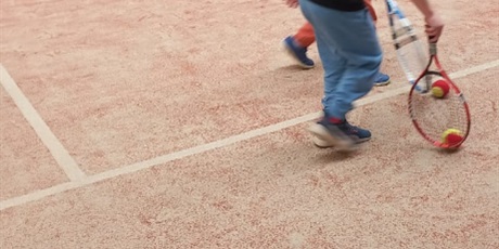 Powiększ grafikę: zajecia-tenis-ziemny-689080.jpg