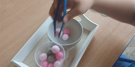 Powiększ grafikę: zajecia-z-elementami-metody-montessori-619862.jpg