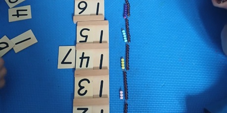 Powiększ grafikę: zajecia-z-elementami-metody-montessori-619900.jpg