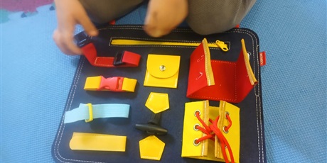 Powiększ grafikę: zajecia-z-elementami-metody-montessori-619921.jpg