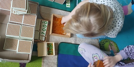 Powiększ grafikę: zajecia-z-elementami-metody-montessori-619924.jpg