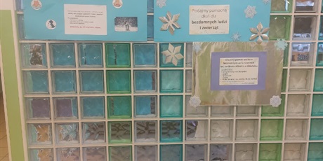 Powiększ grafikę: zimowe-pomaganie-akcja-charytatywna-670806.jpg