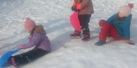 Powiększ grafikę: zimowe-zabawy-670614.jpg